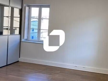 location bureaux 30 m² à 522 m²