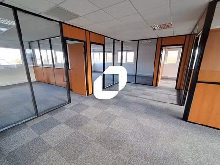 location bureaux 172 m²