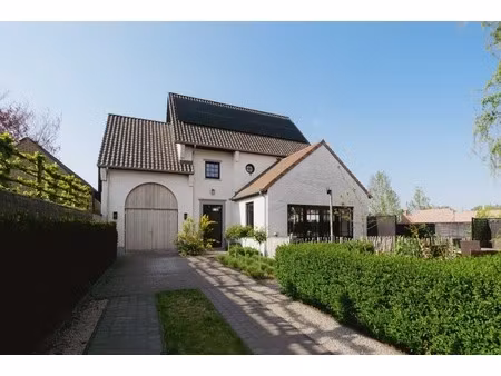 huis te koop in eeklo met 4 slaapkamers