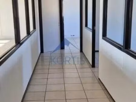 vente bureaux 144 m²