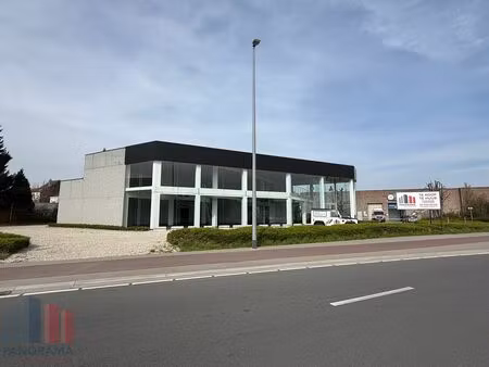 commercieel te koop in sint-pieters-leeuw