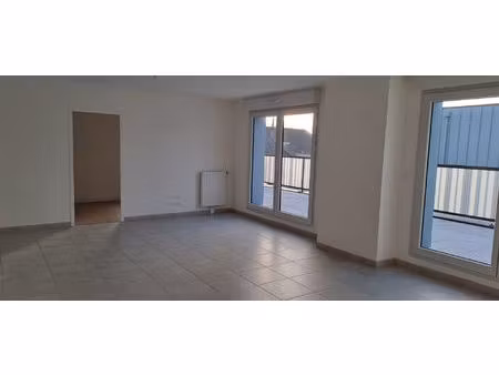 location appartement 4 pièces 83m²