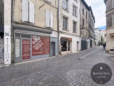 location commerce avignon 84000 29m²