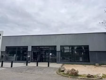 location commerce la valette du var 83160 470m²