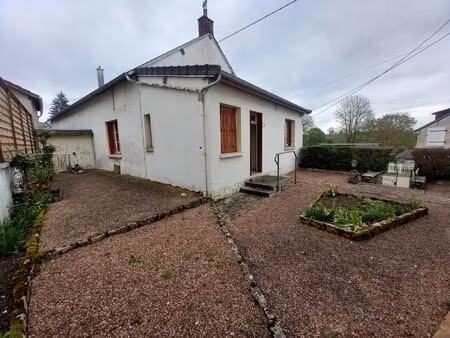 ensemble maison et grange biches 58110