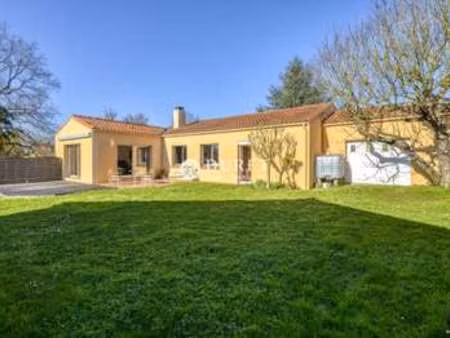 vente maison au pallet (44330) : à vendre / 116m² le pallet