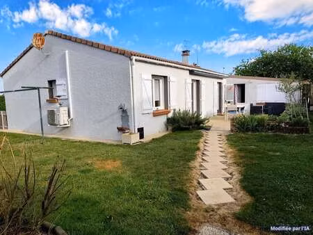 vente maison à venansault (85190) : à vendre / 85m² venansault