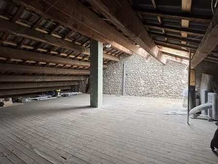 loft à créer - centre ville de nyons