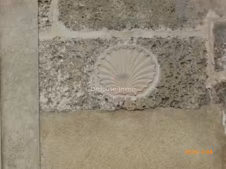 très grande maison de 20 pièces à pranzac