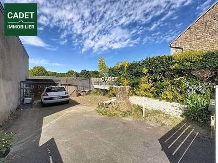 vente terrain à la haye-pesnel (50320) : à vendre / 184m² la haye-pesnel