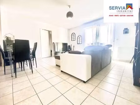 location appartement 3 pièces meublé à quéven (56530) : à louer 3 pièces meublé / 63m² qué