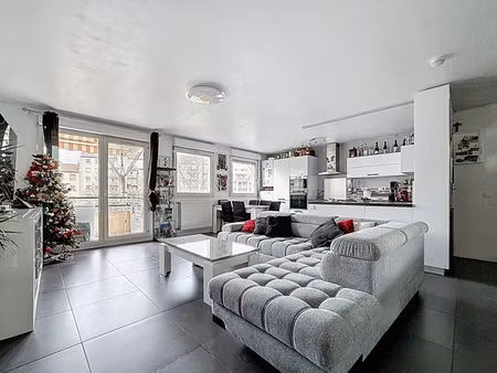 appartement 4 pièces - 87.55 m2 - 69003 lyon (maisons-neuves)