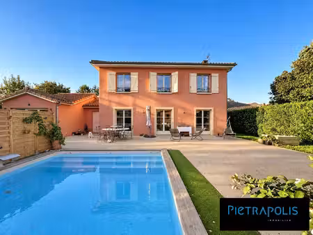 civrieux centre – belle maison 178 m² – piscine & pool hous
