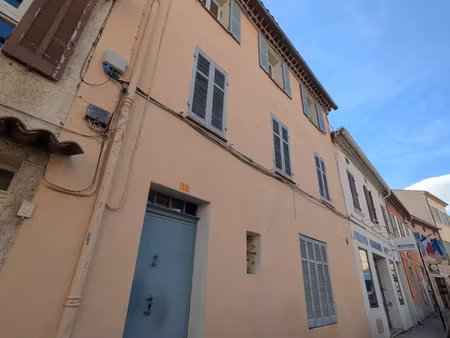 vente immeuble 8 pièces 150m2 la garde 83130 - 390000 € - surface privée