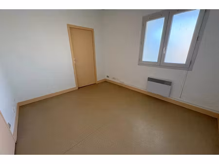 vente local industriel 27 m² parçay-meslay (37210)