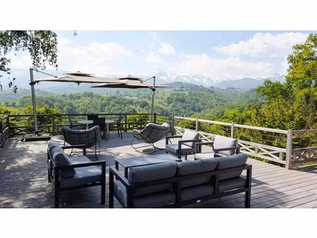 vente maison 6 pièces 230 m² argelès-bagnères (65200)