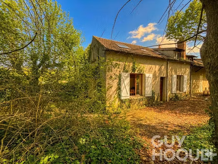 maison avec jardin dans un cadre verdoyant à deux pas de mantes