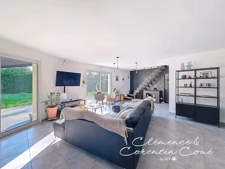 vente maison 8 pièces 210 m² loireauxence (44370)