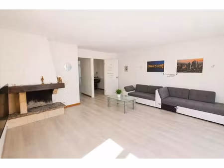 vente maison 4 pièces 105 m² saint-estèphe (33180)