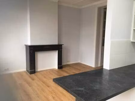 appartement lumineux au 2ème étage  quartier colignon