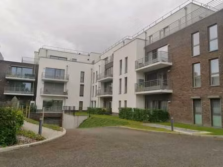 très bel appartement 2 chambres au centre de jurbise avec gr