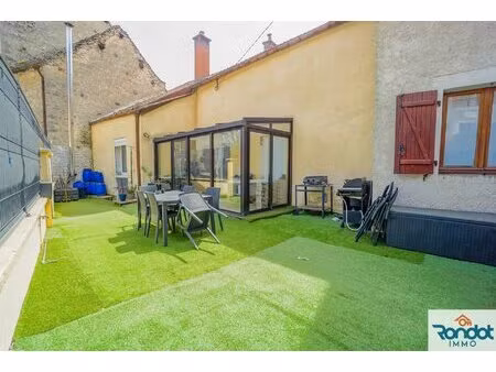 maison 4 pièces/2 chambres 123.5 m2 terrain 230 m2