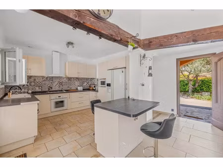 vente villa 7 pièces 153 m² à saint-cézaire-sur-siagne (06530)  679 000 €