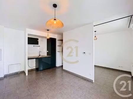 location appartement t1 à saint-nazaire (44600) : à louer t1 / 31m² saint-nazaire