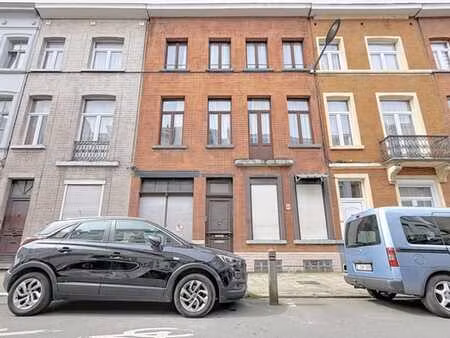 immeuble avec pu pour 5 appartements