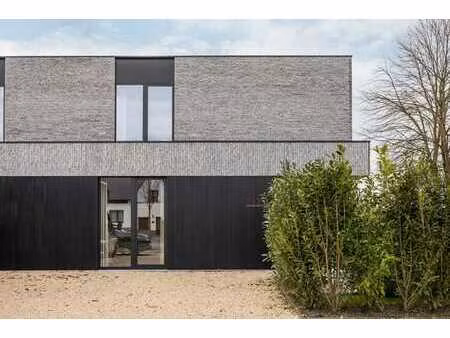 schitterende  instapklare woning nabij nederlandse grens