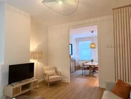 appartement meublé 1 chambre avec terrasse – schaerbeek (...