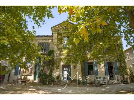 vente maison 13 pièces 325 m² à le thor (84250)  950 000 €