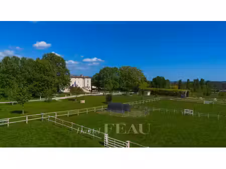 campagne d'aix en provence - propriété équestre de caractère