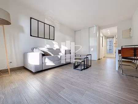vente appartement 1 pièce 24 m² à saint-raphael (83700)  149 000 €