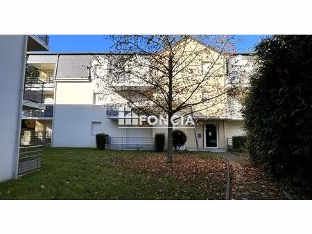**à vendre – appartement t3 vendu loué – résidence beaumanoir à loudéac**