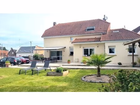 maison rénovée  3 chambres  grand jardin