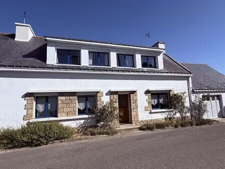 maison de 1860 rénovée 5 pièce(s)  4 chambres 116 m2 56470 st-philbert