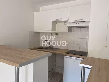 location d'un appartement t2 (44 m²) bas de billere