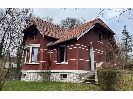 location maison  104.4 m² t-4 à la ferté-saint-cyr  710 €