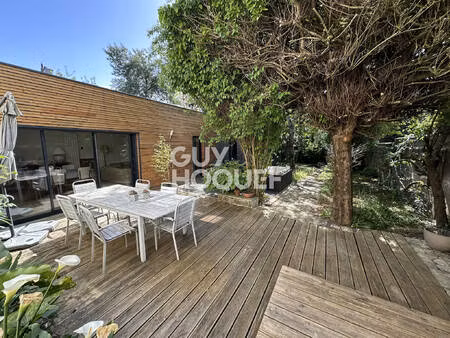 maison nantes 9 pièce(s) 220 m2