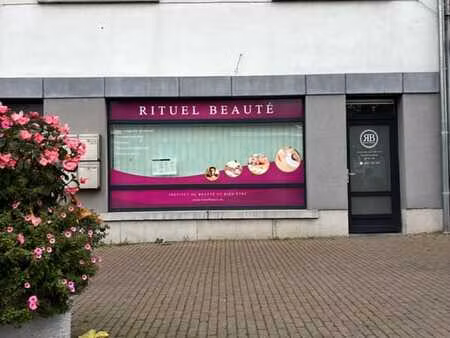 local commercial à vendre à perwez (1360)