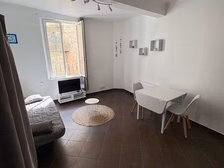 studio meublé eau + elec compris