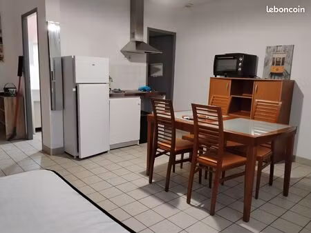 idéal étudiant : studio meublé tout proche gare d'épinal