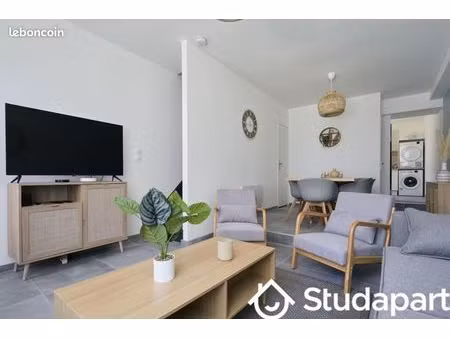 chambre 1 pièce 10 m²