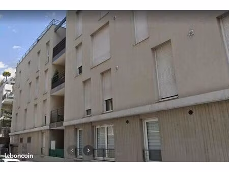 parking 3 m² lyon