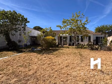 maison de luxe à vendre à rivedoux-plage