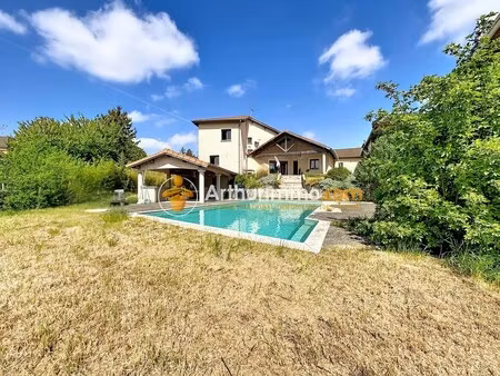 maison de luxe à vendre à roche