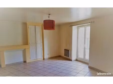 studio centre-ville sarlat