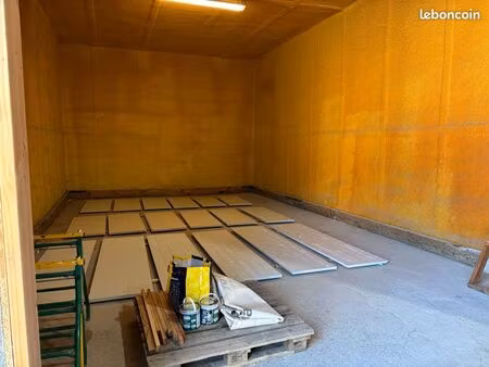 location de local pour stockage ou activités artisanales