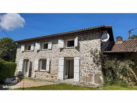 maison en pierre rénovée